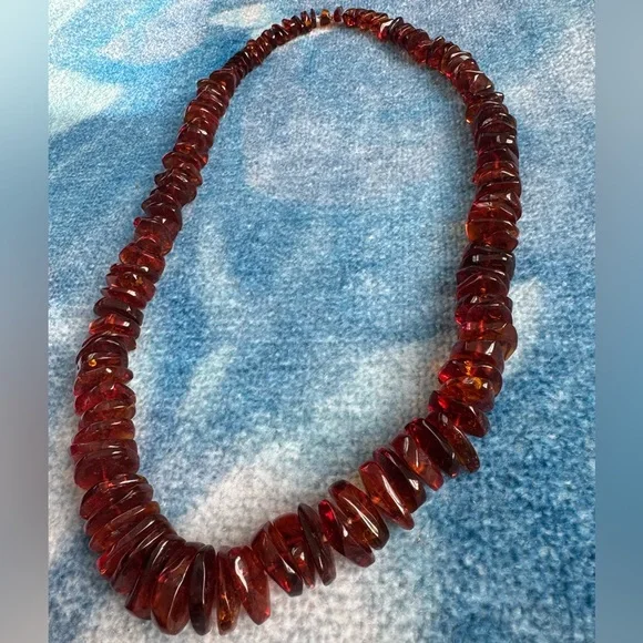 Genuine Vintage Baltic Amber Necklace - Picture 5 of 9